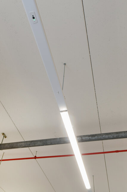 ÉCLAIRAGE INTELLIGENT POUR CENTRE DE DONNÉES : Pays-Bas, 2023