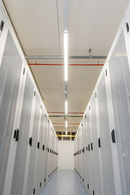 ÉCLAIRAGE INTELLIGENT POUR CENTRE DE DONNÉES : Pays-Bas, 2023