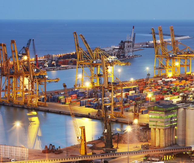 LEDVANCE introduceert de Floodlight Flex, een baanbrekend armatuur dat uitblinkt in veelzijdigheid, duurzaamheid en prestaties.