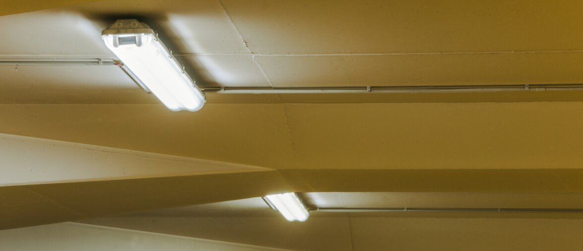 Un éclairage OSRAM SubstiTUBE Advanced au garage Contipark de Wiesbaden