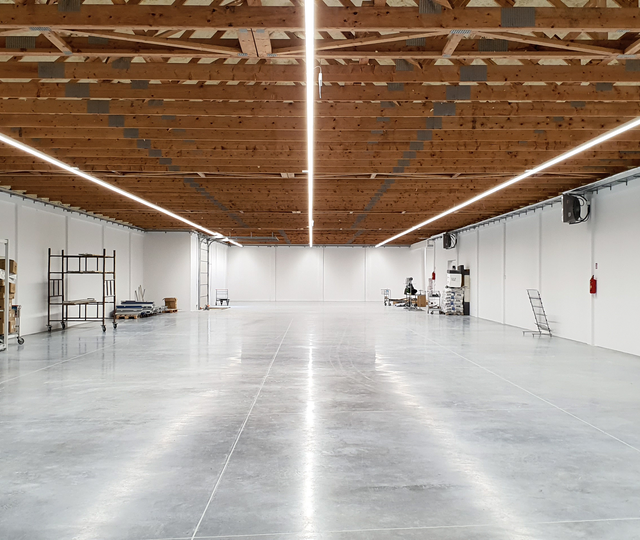 Trusys UN is geschikt voor toepassingen zoals winkels, supermarkten, magazijnen en fabriekshallen. 